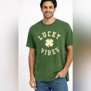 Lucky Vibes Green Graphic T-Shirt - Men's Size XL - Shamrock Clover